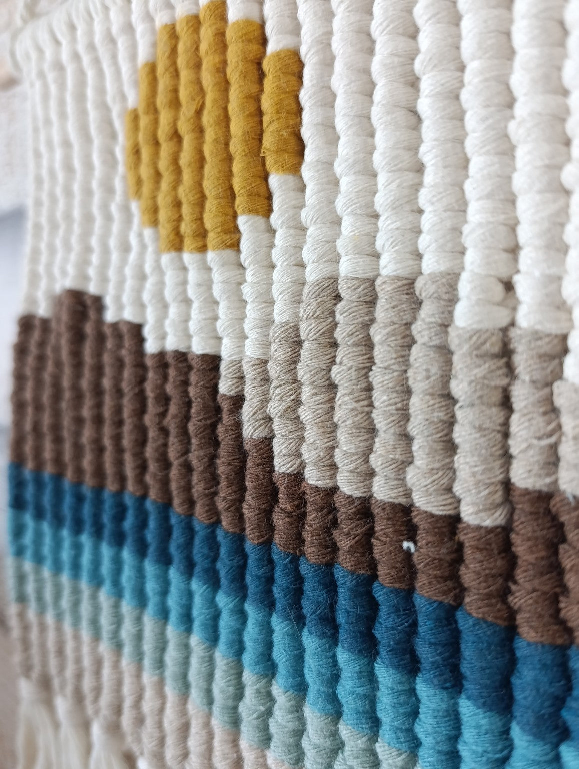 décoration murale "lumière sur le lac" - Macramé graphique